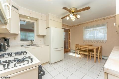 733 Summit Rd, Union, NJ 07083 photo 5