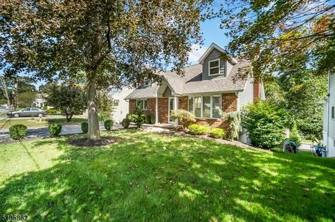 62 Pinecrest Ter, Wayne, NJ 07470 photo 1