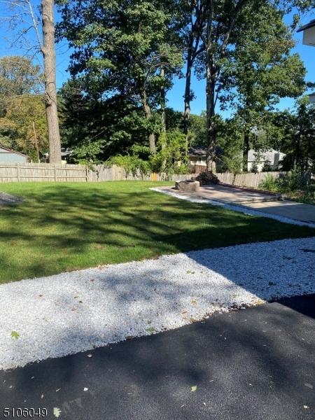 7 Hill Rd, Stanhope, NJ 07874 photo 6