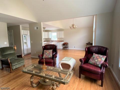 20 E Chrystal St, Dover, NJ 07801 photo 6