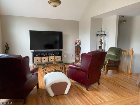 20 E Chrystal St, Dover, NJ 07801 photo 8