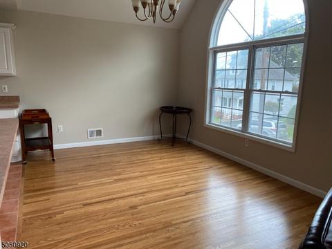 20 E Chrystal St, Dover, NJ 07801 photo 7
