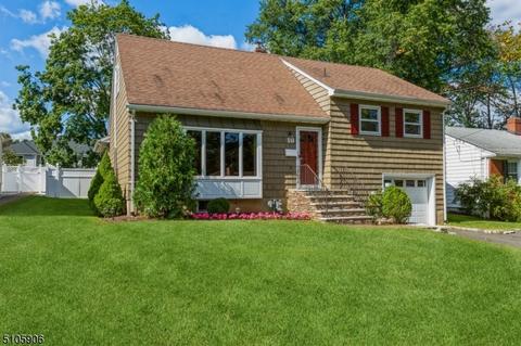 18 Cambridge Ter, Springfield, NJ 07081 photo 3