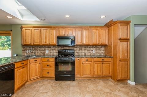 18 Cambridge Ter, Springfield, NJ 07081 photo 12