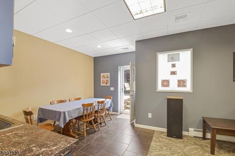 5 Hillside Ave, Clark, NJ 07066 photo 17