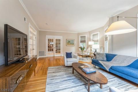 75 Francisco Ave, Rutherford, NJ 07070 photo 16