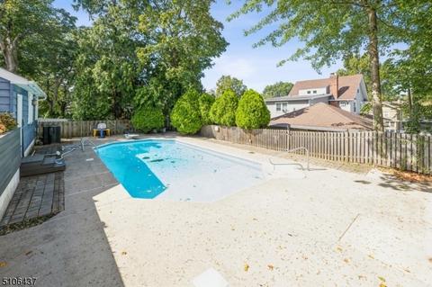 75 Francisco Ave, Rutherford, NJ 07070 photo 4