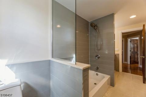 75 Francisco Ave, Rutherford, NJ 07070 photo 13