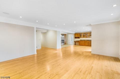 24 Roxiticus Rd, Mendham, NJ 07945 photo 14