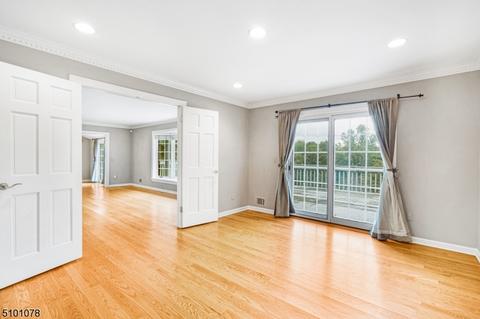 24 Roxiticus Rd, Mendham, NJ 07945 photo 17