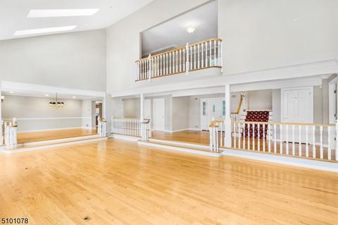 24 Roxiticus Rd, Mendham, NJ 07945 photo 7