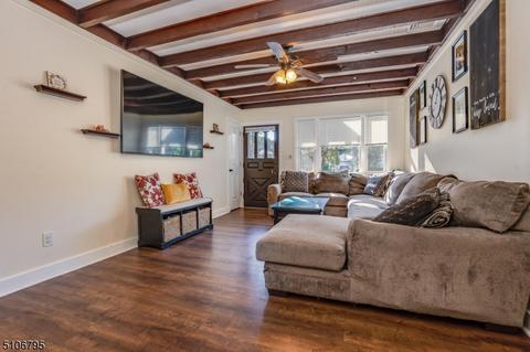 596 Mountain View Ter, Middlesex, NJ 08846 photo 16