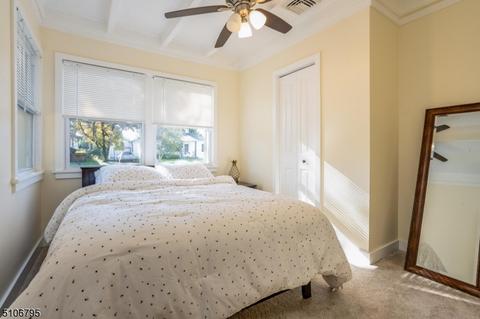 596 Mountain View Ter, Middlesex, NJ 08846 photo 36