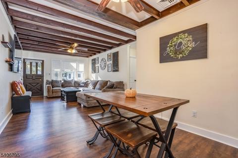 596 Mountain View Ter, Middlesex, NJ 08846 photo 21
