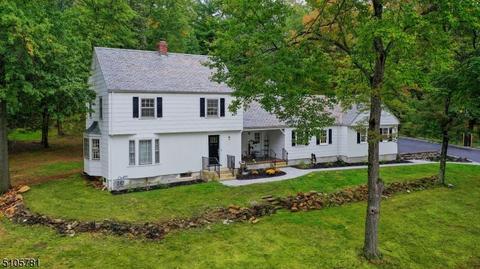 1698 Cedar Crest Rd, Bound Brook, NJ 08805 photo 1