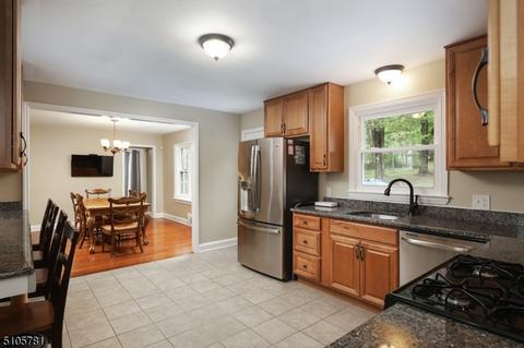 1698 Cedar Crest Rd, Bound Brook, NJ 08805 photo 15