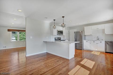 6 Glen Gary Rd, Middlesex, NJ 08846 photo 8