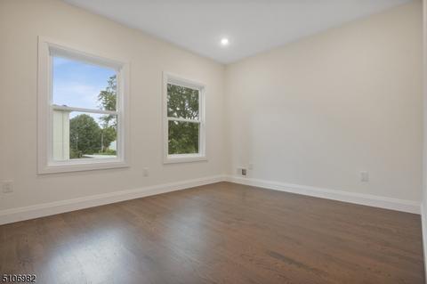 106 Patterson St, Harrison, NJ 07029 photo 8