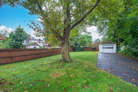 16 Walnut St, Dover, NJ 07801 photo 28