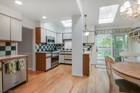 29 Decker St, Basking Ridge, NJ 07920 photo 10