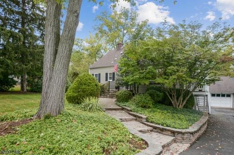 29 Decker St, Basking Ridge, NJ 07920 photo 1