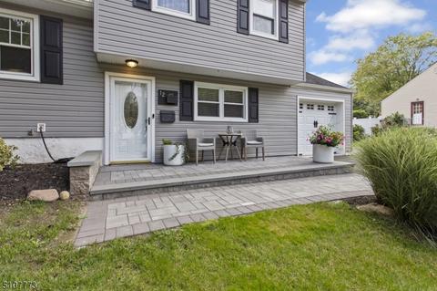 12 Eileen Ct, Wharton, NJ 07885 photo 2
