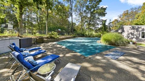 115 Tall Oaks Dr, Wayne, NJ 07470 photo 6