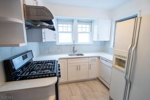 55 Montclair Ave, Nutley, NJ 07110 photo 6