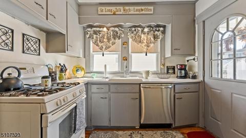 166 E High St, Somerville, NJ 08876 photo 22