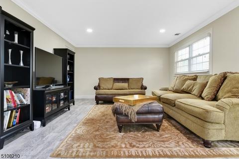9 Cayuga Ct, Springfield, NJ 07081 photo 6