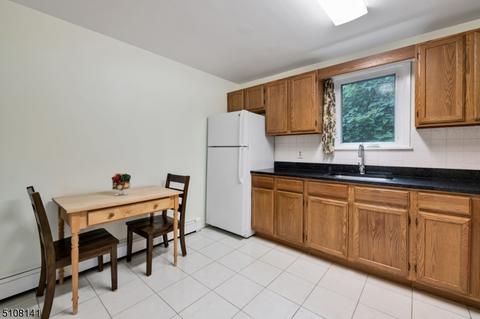 26 Harrison St, Dover, NJ 07801 photo 5