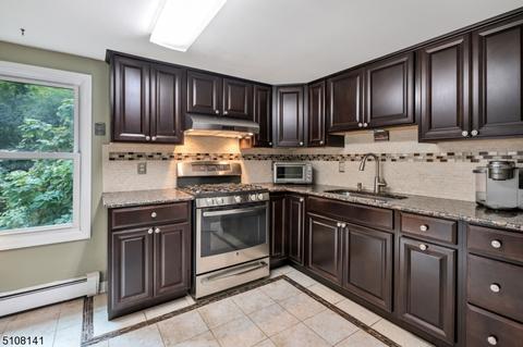 26 Harrison St, Dover, NJ 07801 photo 13