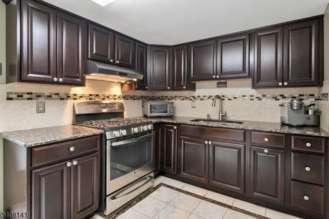 26 Harrison St, Dover, NJ 07801 photo 14
