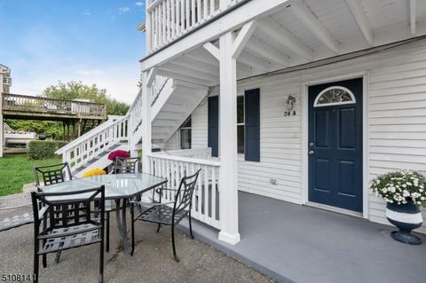 26 Harrison St, Dover, NJ 07801 photo 2