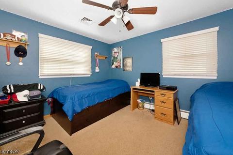 85 Louis Ave, Middlesex, NJ 08846 photo 20