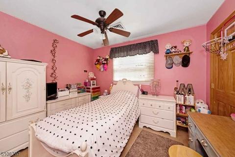 85 Louis Ave, Middlesex, NJ 08846 photo 21