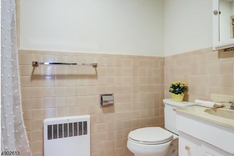 64 Cypress St, Millburn, NJ 07041 photo 25