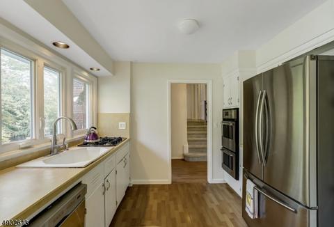 64 Cypress St, Millburn, NJ 07041 photo 18