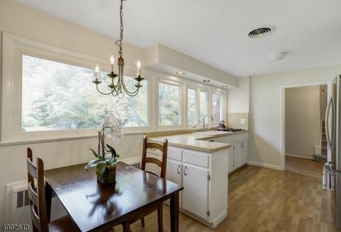 64 Cypress St, Millburn, NJ 07041 photo 3