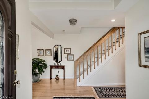 8 Clinton Ave, Edison, NJ 08820 photo 20