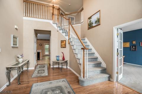 25 Setting Sun Dr, Hackettstown, NJ 07840 photo 4
