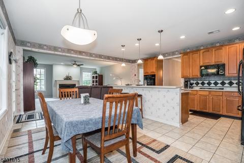 25 Setting Sun Dr, Hackettstown, NJ 07840 photo 8