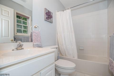 25 Setting Sun Dr, Hackettstown, NJ 07840 photo 26