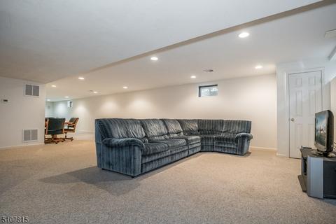 25 Setting Sun Dr, Hackettstown, NJ 07840 photo 32