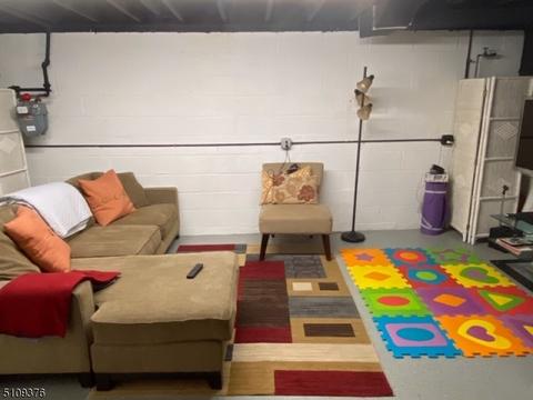 719 Warfield Rd, North Plainfield, NJ 07063 photo 13