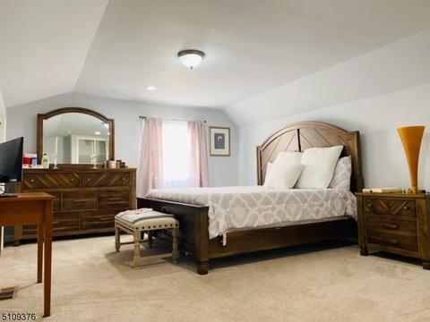 719 Warfield Rd, North Plainfield, NJ 07063 photo 12