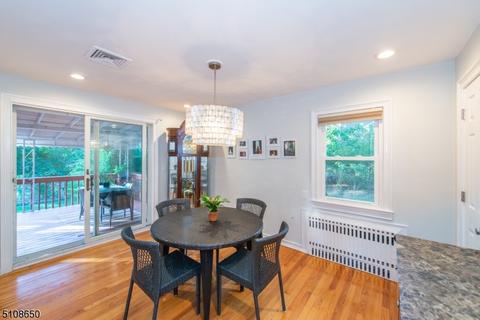 77 Hardwick Ln, Wayne, NJ 07470 photo 12