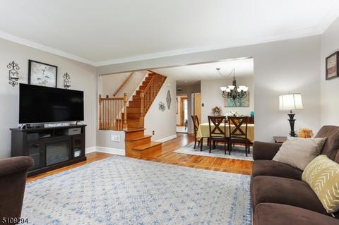 39 Florence Dr, Clark, NJ 07066 photo 5