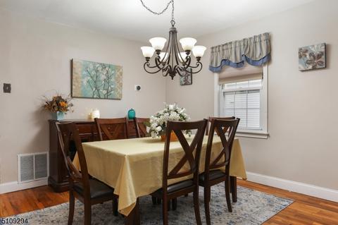 39 Florence Dr, Clark, NJ 07066 photo 7
