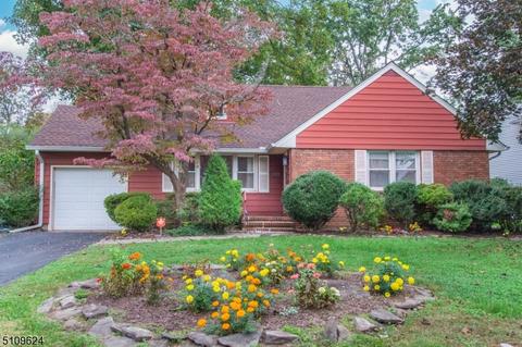 468 Mountainview Dr, North Plainfield, NJ 07063 photo 1
